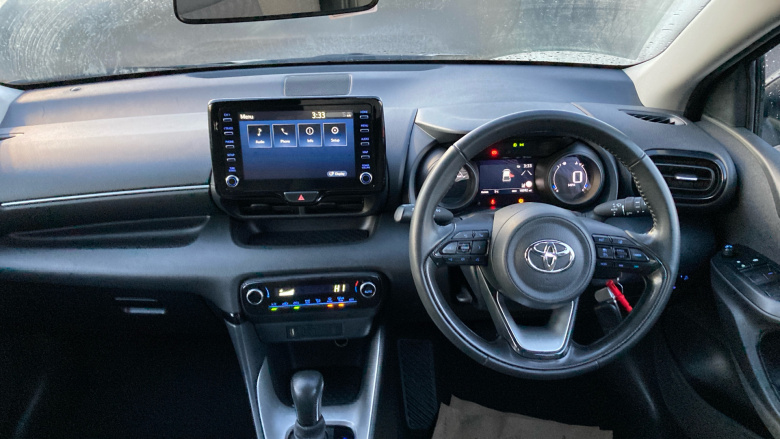 Toyota Yaris 1.5 Hybrid Design 5dr CVT Hybrid Hatchback